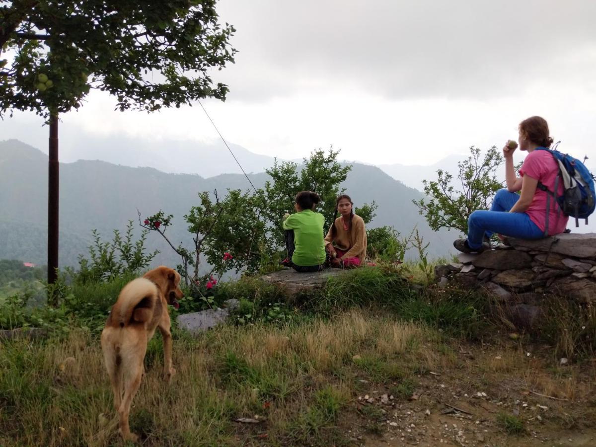 Namastay Himalayas, Kanatal Exterior foto