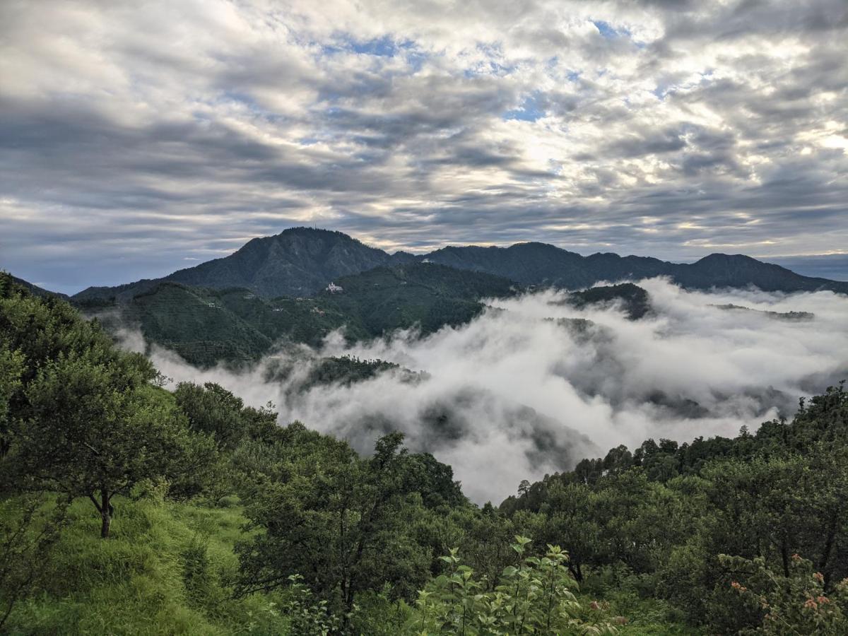 Namastay Himalayas, Kanatal Exterior foto